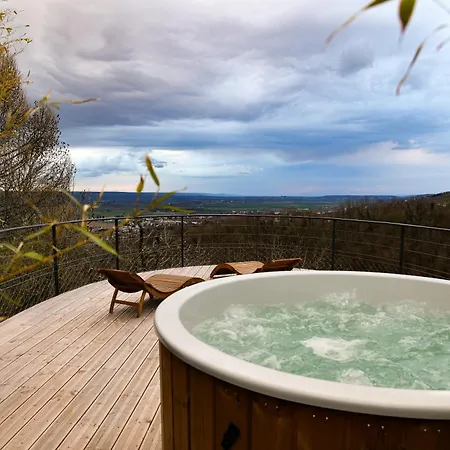 Domaine Des Etoiles - Insolites * Gillonnay